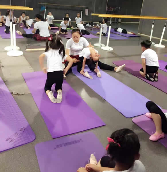 Fl201607181530569588