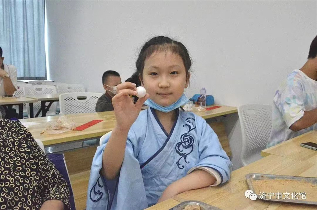 微信图片_20220727102341_副本.jpg