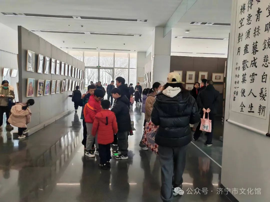 济宁市文化馆举办济宁市第四届青少年书画优秀作品展2.jpg